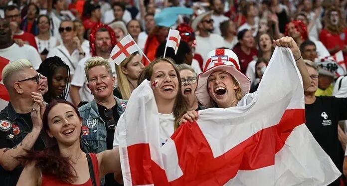 AYX游戏入口-收获更多球迷