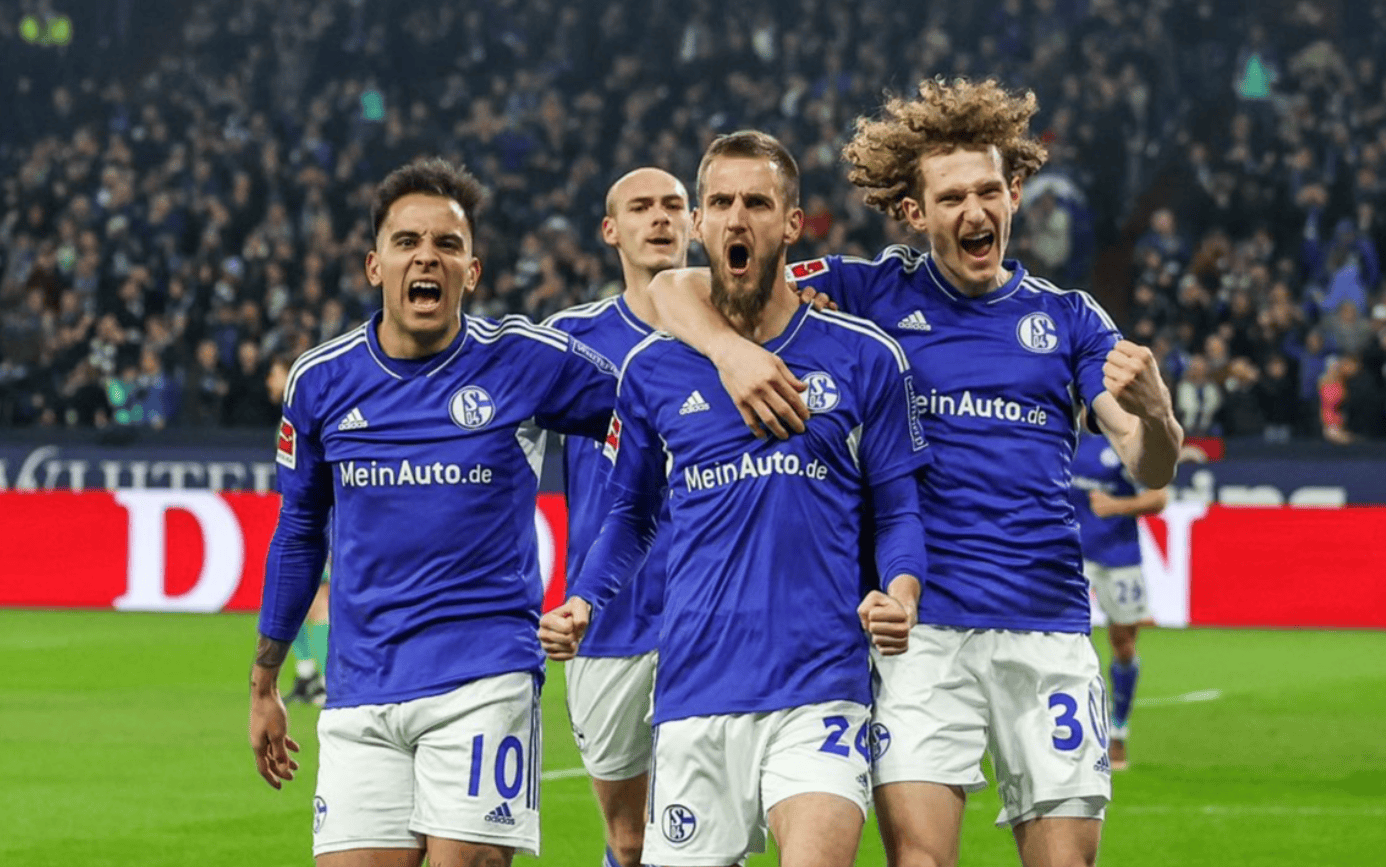 AYX游戏入口-斯图加特主帅